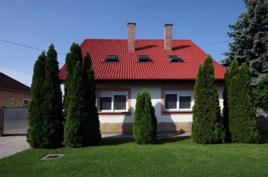 Am�lia Apartman, Gyula