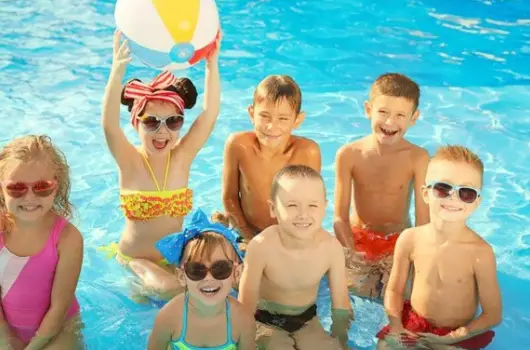 Aqua Hotel, Gyula