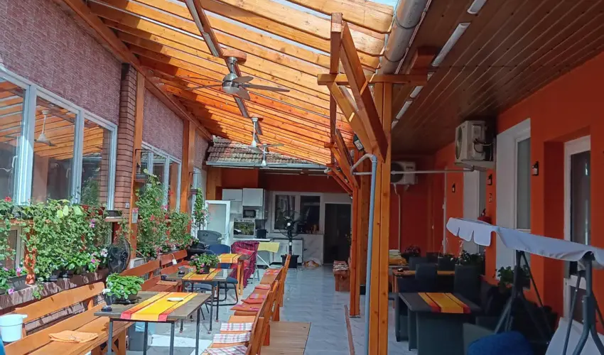 B�k�si Apartmanok B�k�s