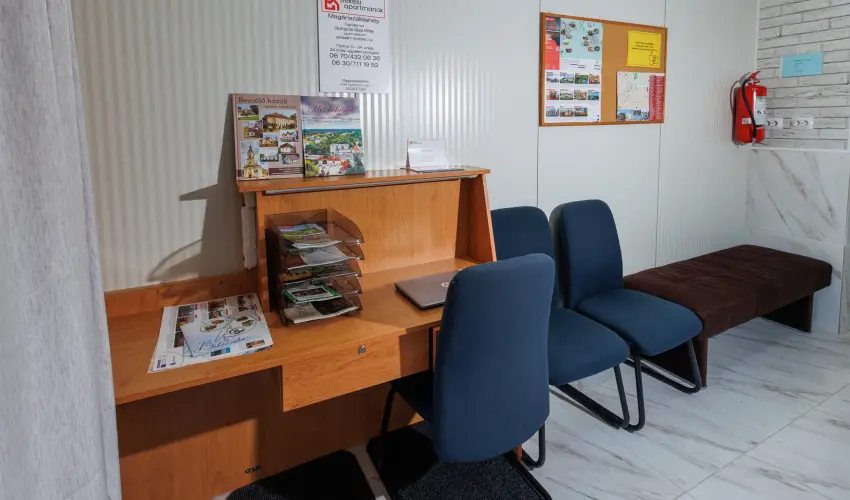 B�k�si Apartmanok B�k�s