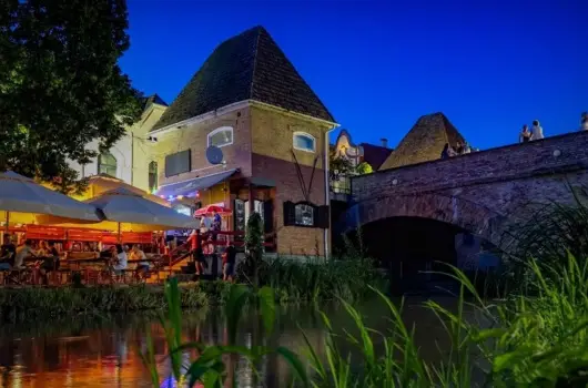 Corvin Hotel, Gyula