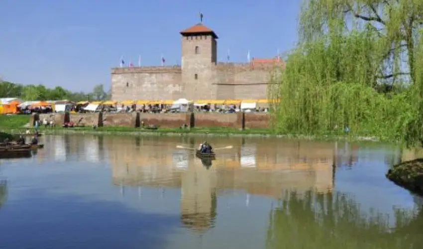 denkert Apartmanhz Gyula