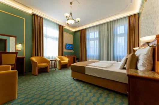 Elizabeth Hotel, Gyula