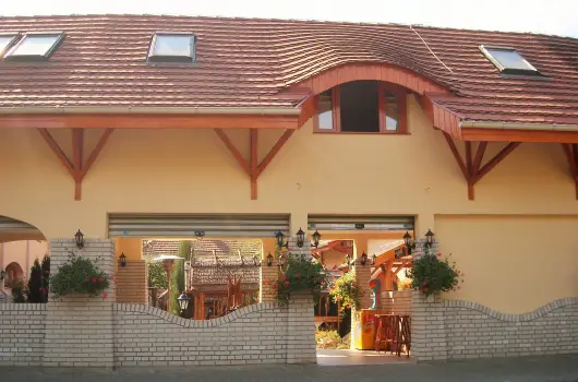 Fodor Hotel, Gyula