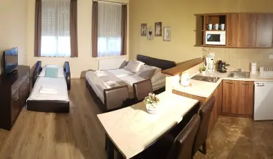Gellny Lux Apartman Gyula