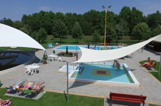 H�forr�s �d�l�- �s Lak�ssz�vetkezet, Gyula