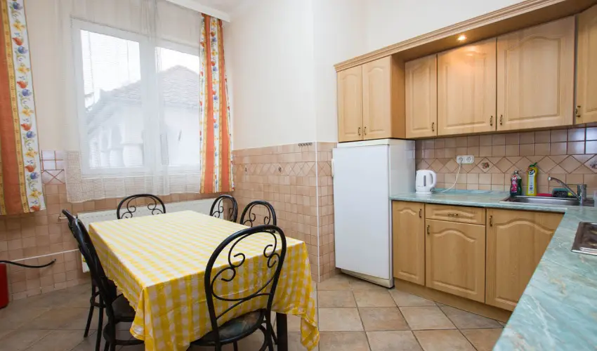 J�rja Panzi� Hajd�szoboszl�