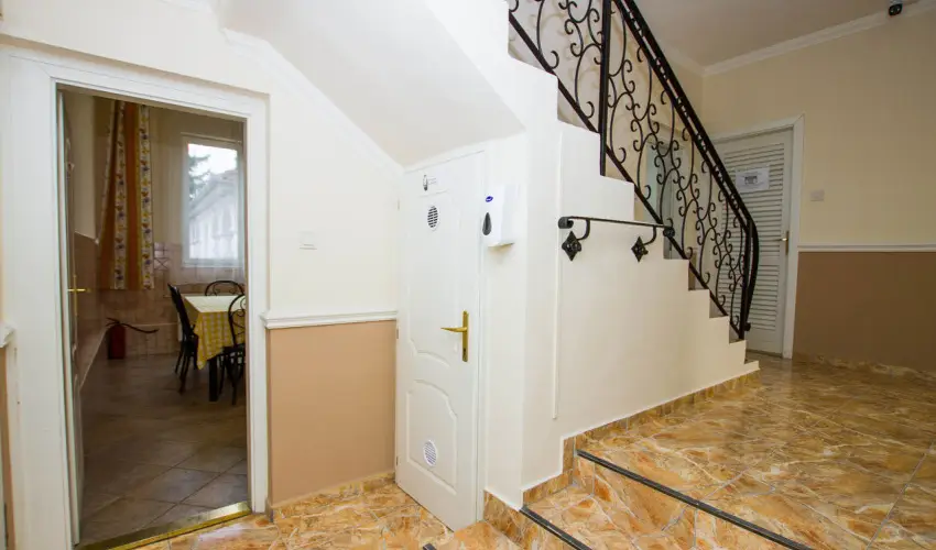 J�rja Panzi� Hajd�szoboszl�