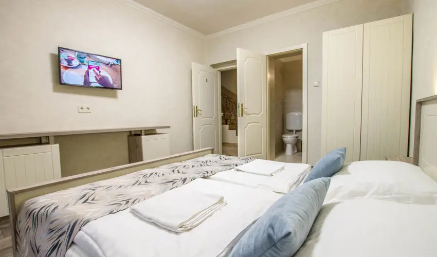 J�rja Panzi� Hajd�szoboszl�