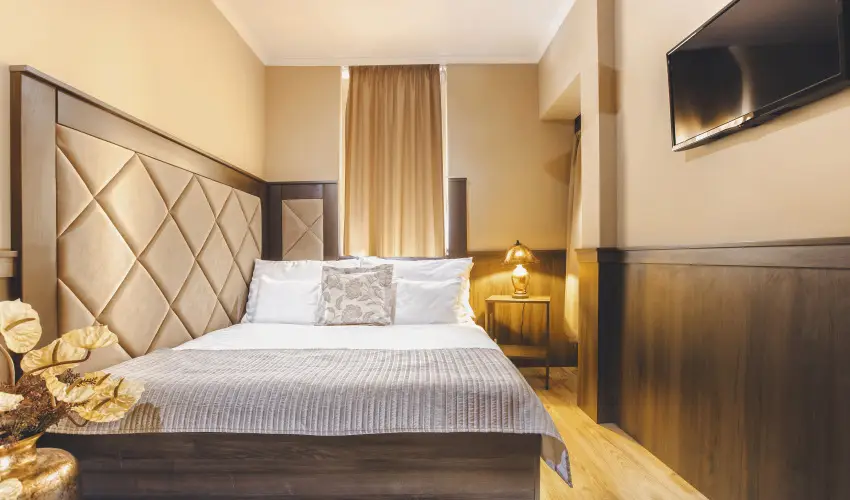 Komló Hotel Gyula