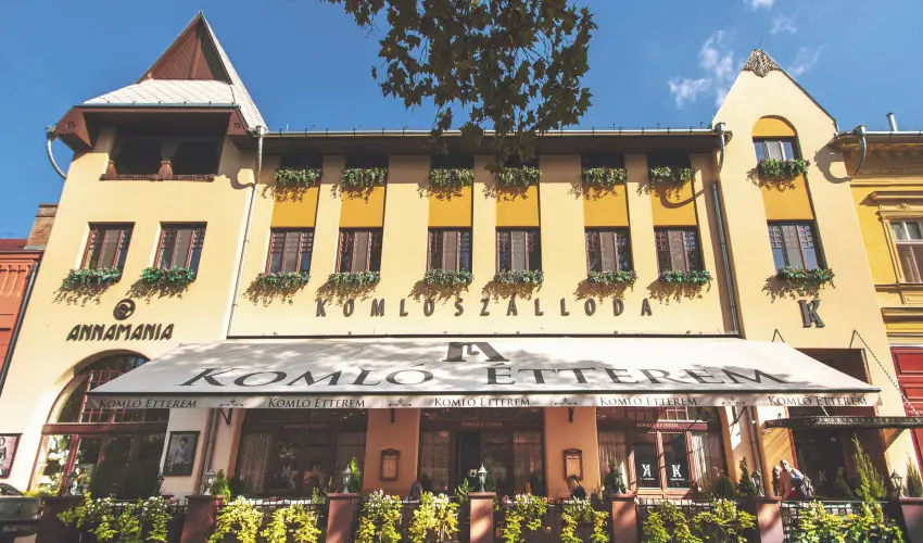 Komló Hotel Gyula