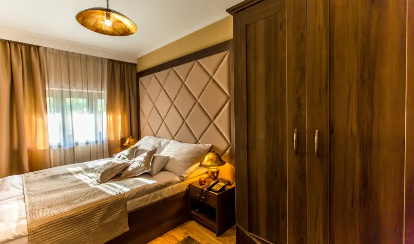 Komló Hotel Gyula