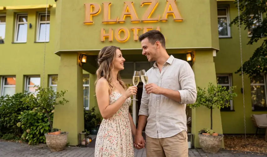 Pl�za Hotel Gyula Gyula