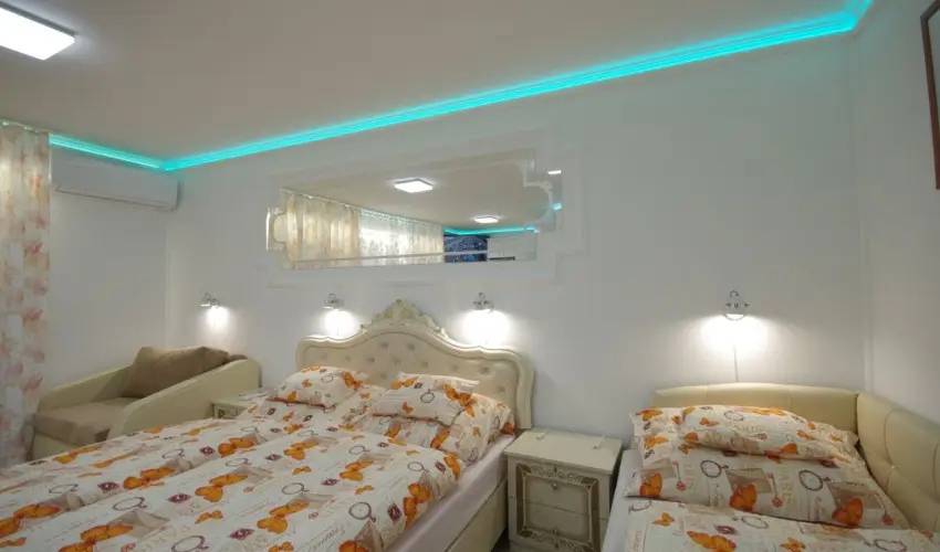 Veronika Apartman De Luxe Gyula