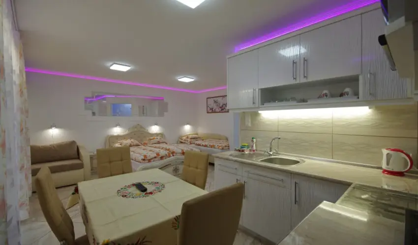 Veronika Apartman De Luxe Gyula