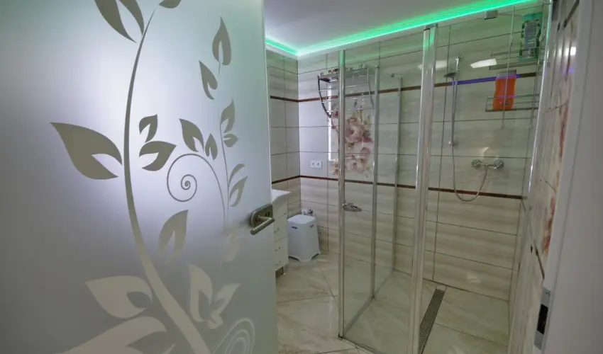 Veronika Apartman De Luxe Gyula